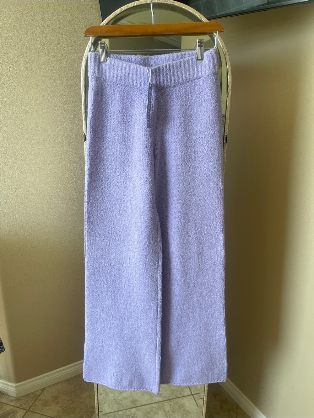Wide-Leg Knit Sweatpants in Lilac